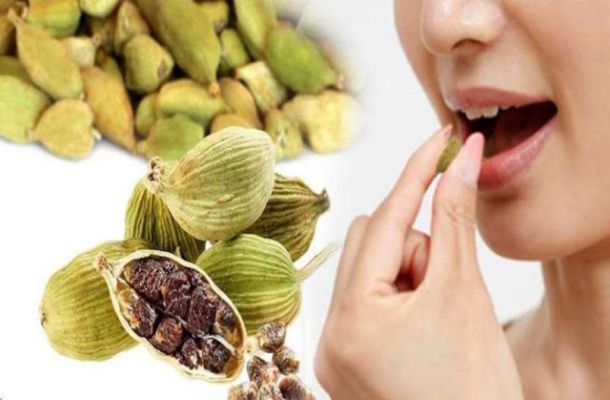 These benefits of eating cardamom with hot water will surprise you ...