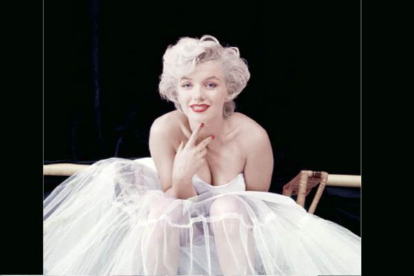 Marilyn Monroe Wore No Underwear For President Kennedy Serenade We For News English Dailyhunt
