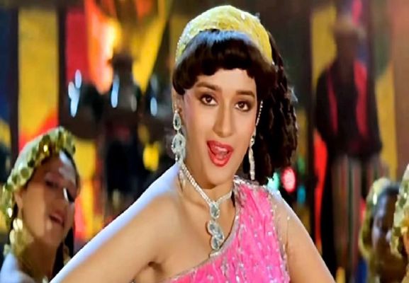 Madhuri Stars Ekdoteenchallenge To Celebrate 31 Years Of Tezaab Newsroom Post Dailyhunt