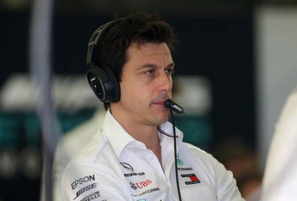 mercedes f1 toto wolff