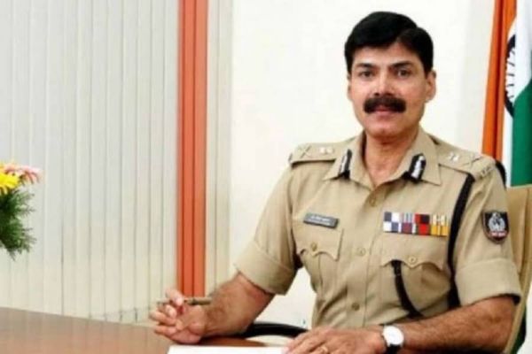 Vijay Kumar Posted As New Igp Kashmir Replacing Sp Pani We For News English Dailyhunt