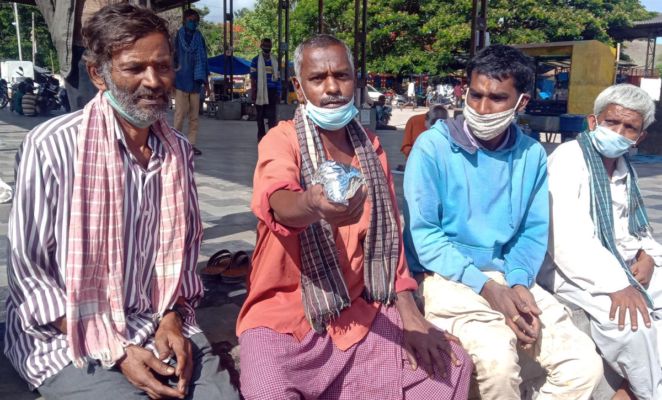 ಸರ್ಕಾರ ನಂಬಿ ಅರೆ ಹೊಟ್ಟೆಯಲ್ಲಿ ನಿರಾಶ್ರಿತರು!