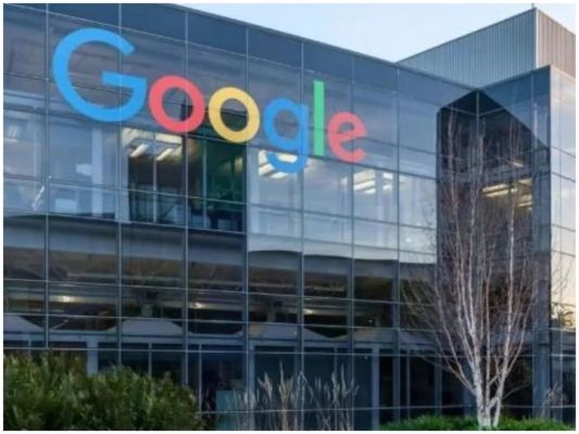 गूगल ने 100 से ज्यादा पर्सनल लोन ऐप्स प्ले स्टोर से हटाए, यूजर्स और सरकारी एजेंसियों ने जताई थी चिंता