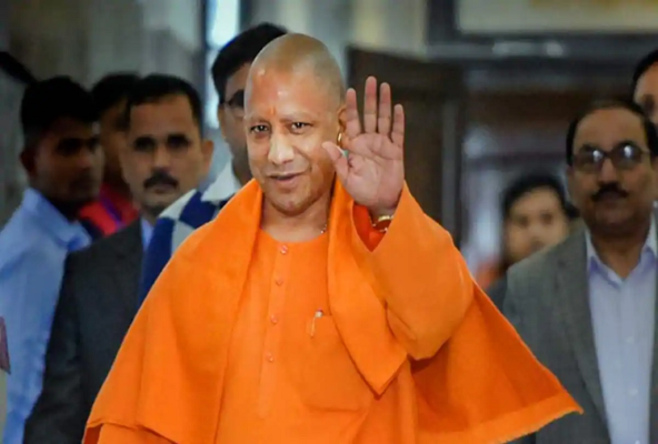 survey yogi adityanath becomes the number 1 chief minister of the country news crab dailyhunt survey yogi adityanath becomes the