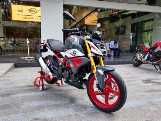 Bs6 Bmw G 310 R Which Colour To Buy Bike Dekho Dailyhunt