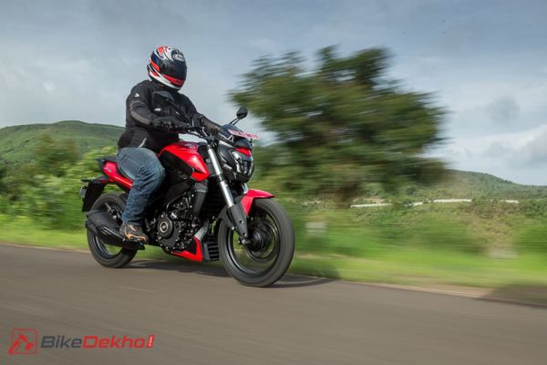 bajaj dominar 250 price