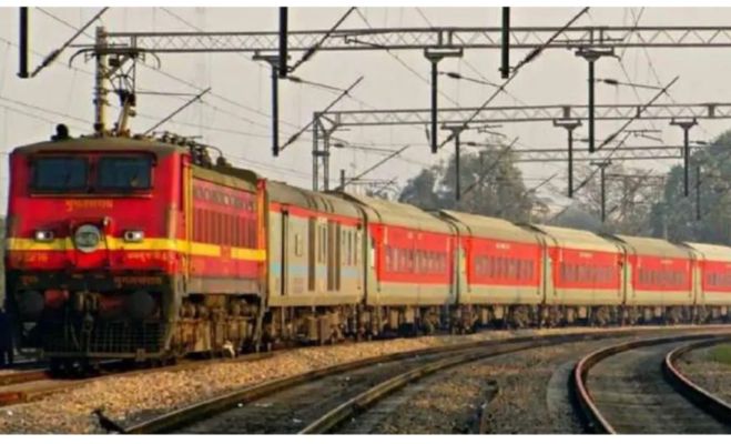 जल्द शुरू होगी 90 नई स्पेशल ट्रेनें, जानिए किन रुट पर चलेंगी ये रेलगाड़ियां जल्द शुरू होगी 90 नई स्पेशल ट्रेनें, जानिए किन रुट पर चलेंगी ये रेलगाड़ियां