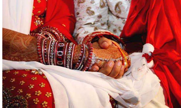 Wedding night turns tragic as groom kills bride, hangs self - The Sentinel | DailyHunt