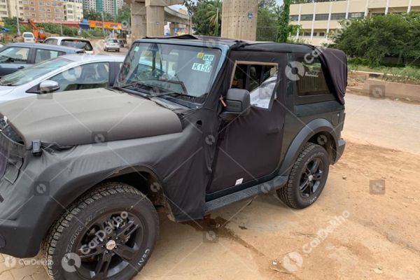 mahindra thar door panel