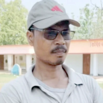 ପିଲାଙ୍କୁ ବିଛୁଆତି ପୂରାଇବାକୁ କହି ପ୍ରଧାନଶିକ୍ଷକ ନିଲମ୍ବିତ