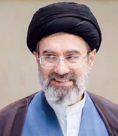 نئی اسلامی تہذیب کی تشکیل کیلئے کوششیں تیز کی جائیں:علی خامنہ ای