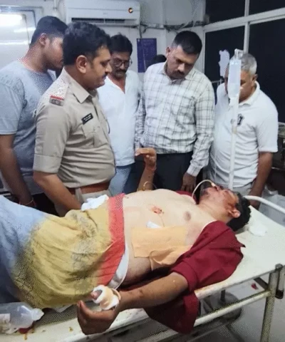 ભાવનગરમાં મંગેતરની સામે જ યુવકને છરી ઝીંકી મોબાઈલ-રોકડની લૂંટ