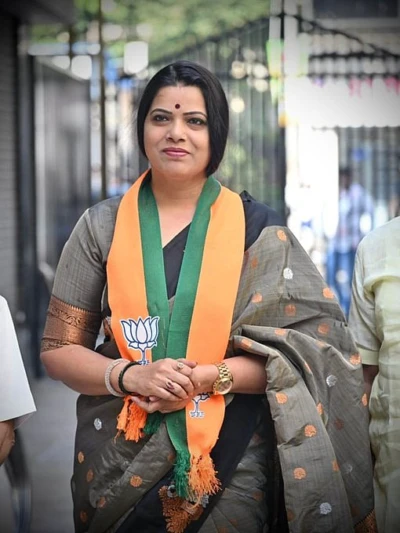 महापौर रितू तावडे यांच्या पासपोर्ट नूतनीकरणाला परवानगी