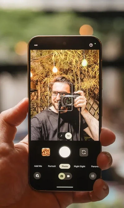 Best Camera Phones with Dual Zoom Lenses in 2026: Easy Guide