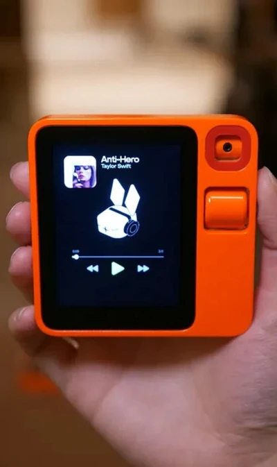 Top AI Gadgets of 2026: Rabbit R2, Humane Pin, Meta Glasses & More