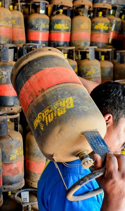How to Track Your LPG Cylinder Delivery in Real Time: Easy Guide