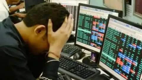 ₹12 के शेयर वाली कंपनी की अचानक ठप हुई ट्रेडिंग, 99% टूट चुका है शेयर, अब कल का दिन अहम