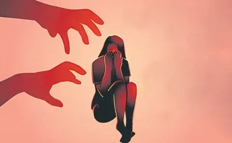 Tadepalli crime: సీనియర్ వేధింపులకు విద్యార్థిని బలి..