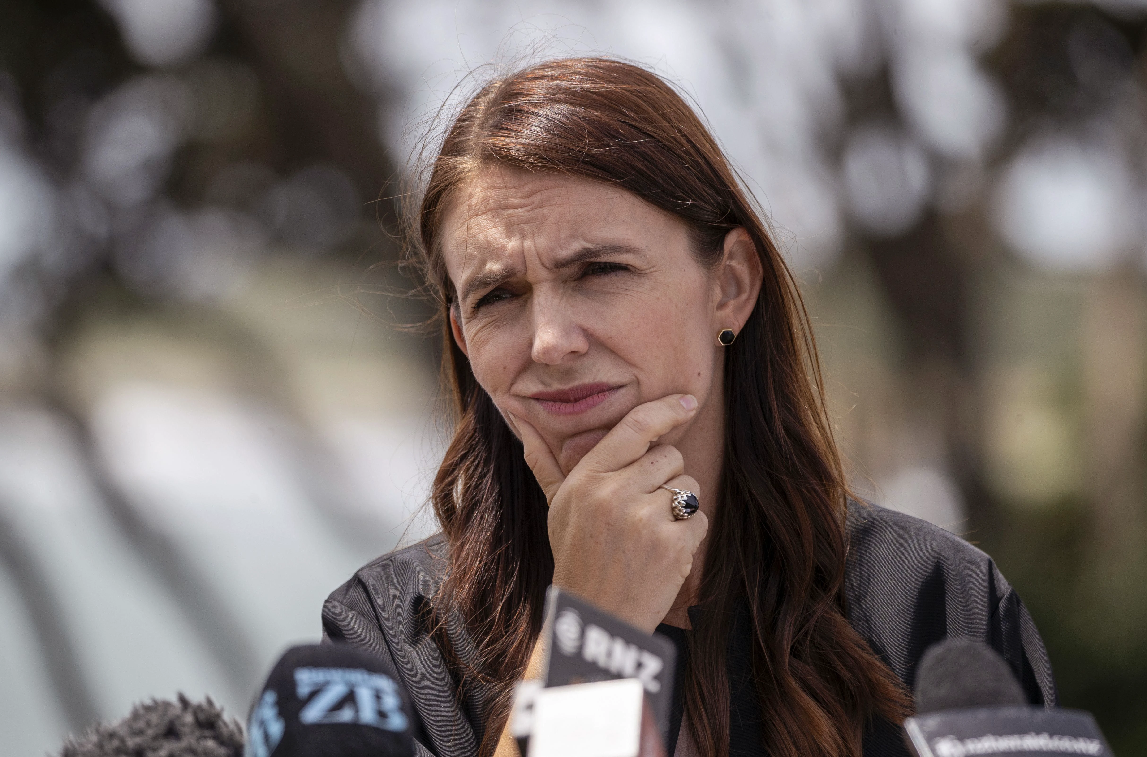New Zealand PM Jacinda Ardern Cancels Her Wedding Amid New COVID Restrictions as Omicron Spreads