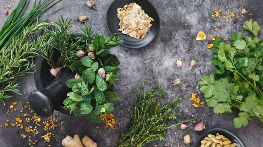 5 healing herbs that you must add to your diet