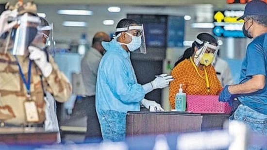 Airport screening, masks up in India as China tackles huge Covid surge| Top 10