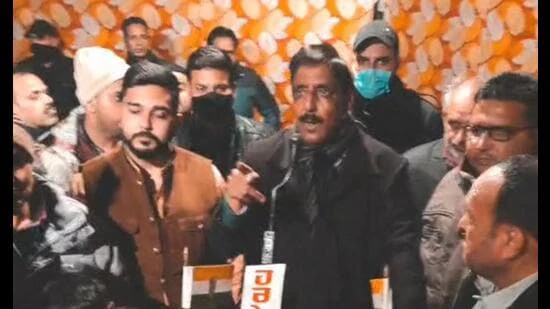 Punjab ex-DGP Mustafa threatens to 'beat up' AAP workers in Malerkotla, triggers row
