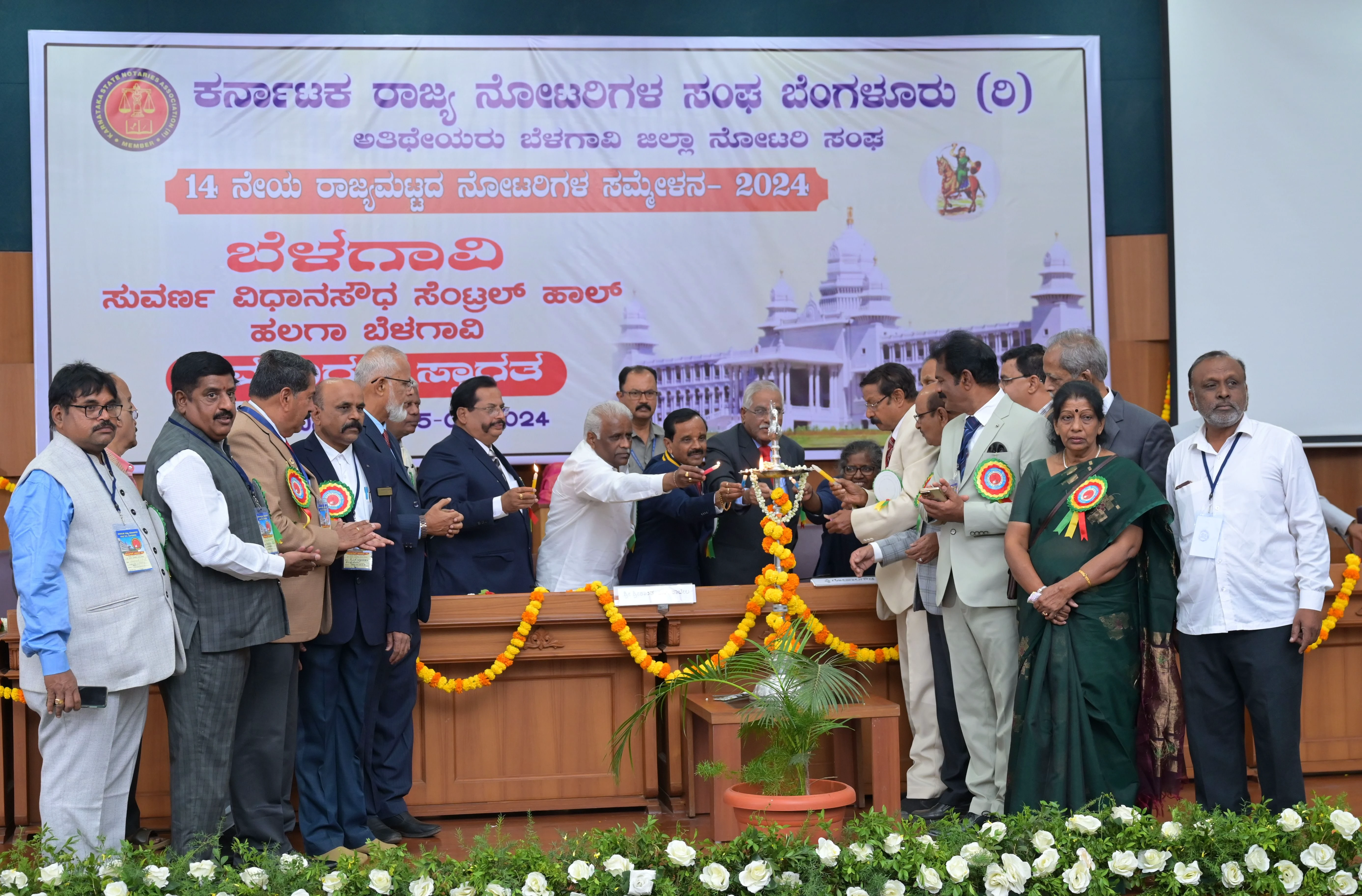 ನೋಟರಿಗಳಿಗೆ ಸೌಲಭ್ಯ ಒದಗಿಸಲು ಪ್ರಯತ್ನ: ಕಡಾಡಿ