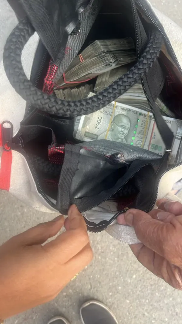 Rs 21 lakh tossed from flat in Kharar as ED raids Punjab realtors