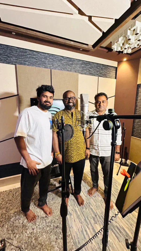 தனுஷின் 'கர' படத்தை தொடர்ந்து 'பரீட்' படத்திற்காக பாடிய அருண்ராஜா காமராஜ்!