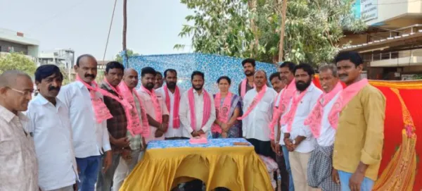 ఘనంగా మాజీ ఎమ్మెల్యే జన్మదిన వేడుకలు