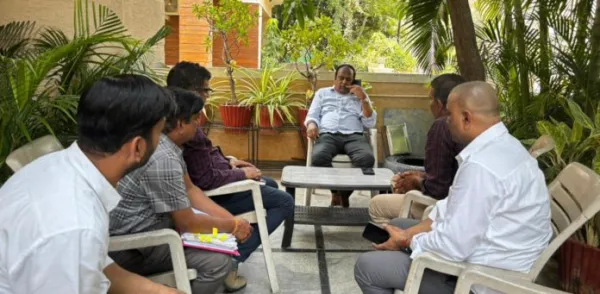 అధికారులు అలసత్వం వహించొద్దు: ఎమ్మెల్యే భూపతి