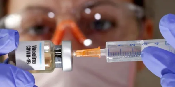 ലോകത്തിലെ ആദ്യ കോവിഡ് വാക്സിന് തയ്യാര്: മനുഷ്യരിലെ പരീക്ഷണം വിജയമെന്ന് റഷ്യ