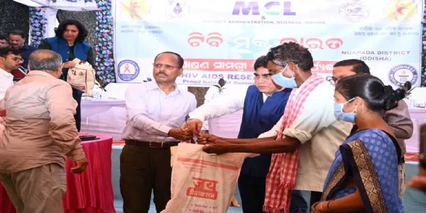 ଯକ୍ଷ୍ମା ରୋଗୀଙ୍କୁ ପୁଷ୍ଟିକର ସାମଗ୍ରୀ ବଣ୍ଟନର ଶୁଭାରମ୍ଭ କଲେ ଜିଲ୍ଲାପାଳ, ୩୨୦୦ ରୋଗୀଙ୍କୁ ମିଳିବ ସହାୟତା