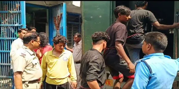 آسنسول ریلوے کراسنگ تشدد کیس: پولس چوکی پر حملے میں ملوث 21 ملزمان گرفتار