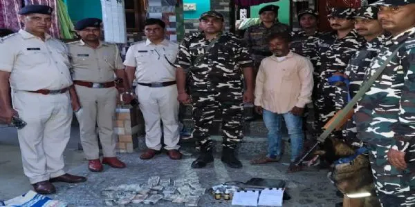 گلگلیا میں ایس ایس بی اور پولیس کی بڑی کارروائی، 120 گرام براؤن شوگر اور لاکھوں مالیت کی نقدی ضبط