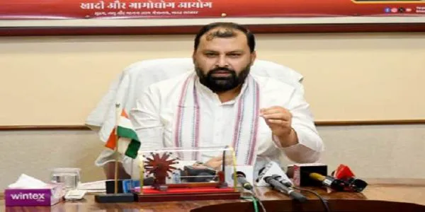 KVIC to Soon Launch New E-Commerce Portal for 'Khadi India' Products