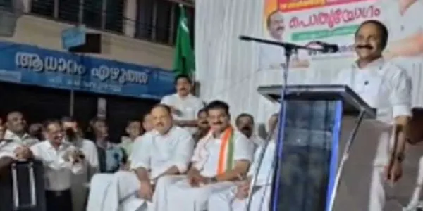 ബേപ്പൂരിലെ സുല്‍ത്താനായി നമ്മുടെ പി വി അൻവര്‍ നിയമസഭയിലേക്ക് വരും, വെറും എംഎല്‍എ ആയിട്ടായിരിക്കില്ല അദ്ദേഹം വരുന്നത്. അൻവറിനെ ജയിപ്പിച്ചാല്‍ ബേപ്പൂരിന് ഒരു സമ്മാനം ഉണ്ടാകും- വി ഡി സതീശൻ