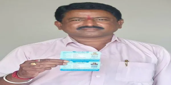 ಸವಿತಾ ಸಮಾಜದ ಅಸ್ಮಿತೆಗೆ ಧಕ್ಕೆ : ಕಾರ್ಮಿಕ ಕಾರ್ಡ್ಗಳ ತಾಂತ್ರಿಕ ಲೋಪ ಸರಿಪಡಿಸಲು ಆಗ್ರಹ