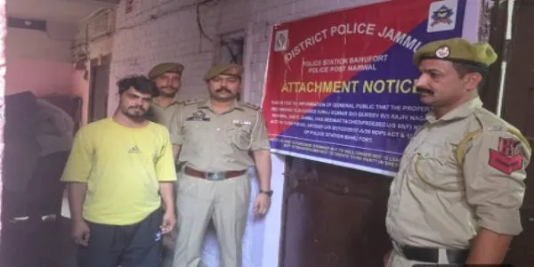جموں پولیس نے چنڈی گڑھ میں واقع منشیات فروش کی جائیداد کو ضبط کیا۔