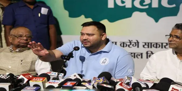 تیجسوی یادو نے پٹرولیم کی قیمتوں میں اضافہ کے معاملہ پر مرکزی اور ریاستی حکومتوں کو نشانہ بنایا