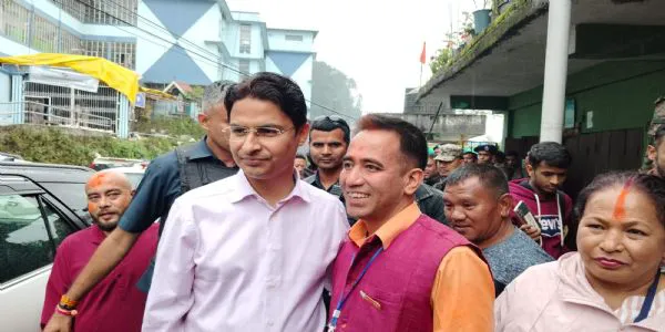 खरसाङमा फेरि एकपल्ट फुल्यो कमल