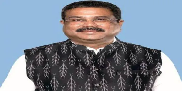 سی بی ایس ای پورٹل پر تکنیکی مسائل کو حل کرنے کے لیے آئی آئی ٹی ماہرین کی ایک ٹیم تعینات کی جائے گی: دھرمیندر پردھان