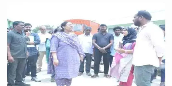 ధాన్యం కొనుగోలు ప్రక్రియను వేగవంతం చేయాలి: కలెక్టర్ ఖుష్బూ గుప్తా