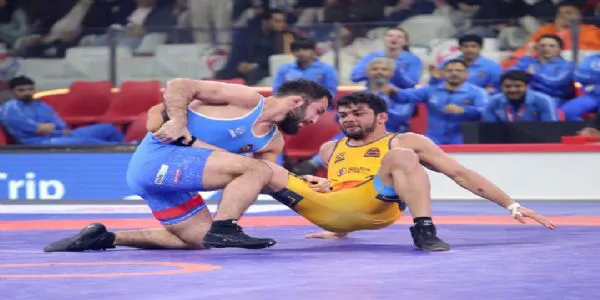 سینئر اوپن رینکنگ کشتی ٹورنامنٹ میں پی ڈبلیو ایل ستاروں کا دبدبہ ، ہندوستانی کشتی کوملا ایک مضبوط نیا پلیٹ فارم ۔