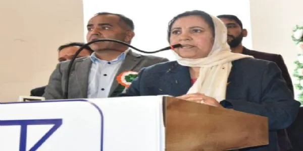 پیپر لیک معاملات کی شفاف تحقیقات ہونی چاہیے ۔سکینہ ایتو