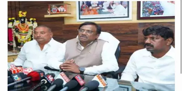 ధాన్యం కొనుగోలులో ప్రభుత్వం పారదర్శకత.. మంత్రి వివేక్