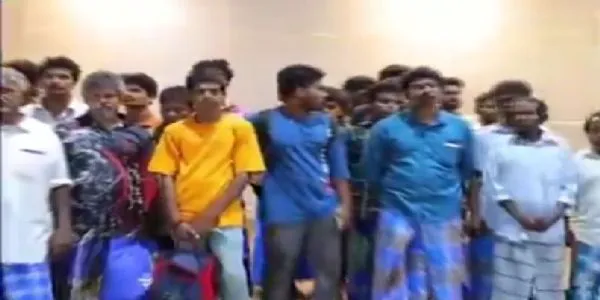 অবশেষে স্বস্তি, শ্রীলঙ্কা থেকে দেশে ফিরলেন ২৫ জন মৎস্যজীবী