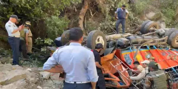 ضلع رامبن کے بانہال میں کھائی میں گرا ٹرک ، ایک شخص ہلاک