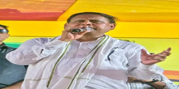 جانوروں کی قربانی کے معاملہ پر کوئی سمجھوتہ نہیں کریں گے مسلمان : ہمایوں کبیر