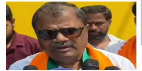 హిందూ సమాజానికి కొండా సురేఖ క్షమాపణలు చెప్పాలి.. ఎమ్మెల్సీ కొమురయ్య